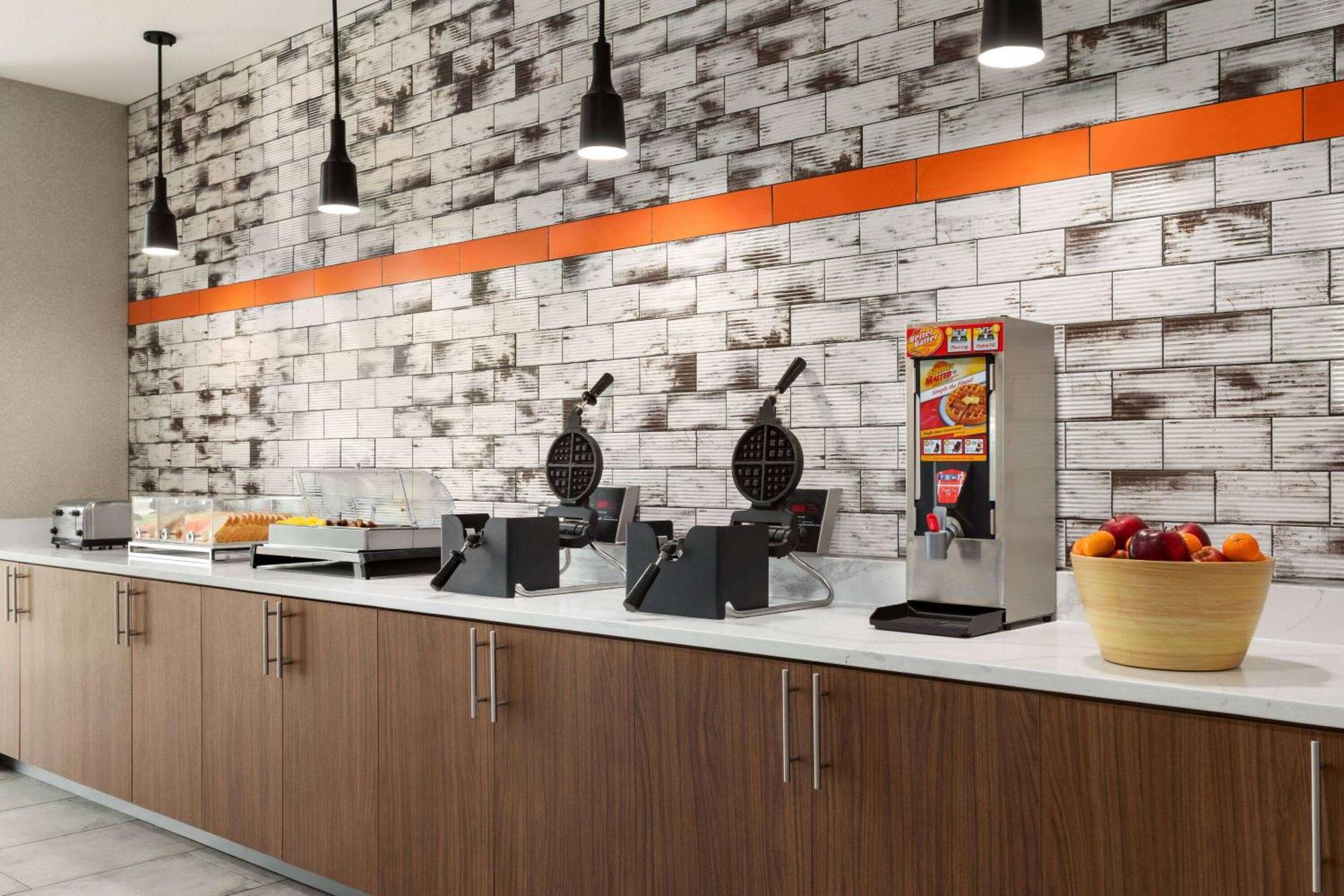 La Quinta Inn & Suites By Wyndham Austin South Luaran gambar